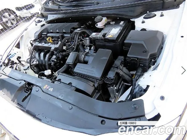 Hyundai Avante CN7 — Фото автомобиля 18