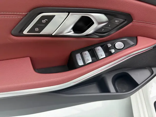 BMW 3 Series — Фото автомобиля 7