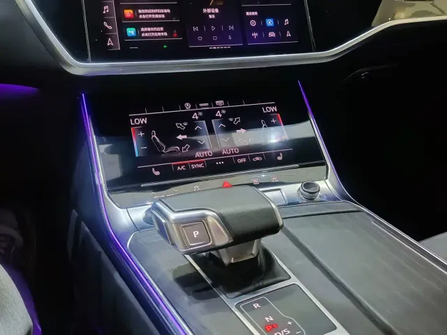 Audi A6L — Фото автомобиля 7