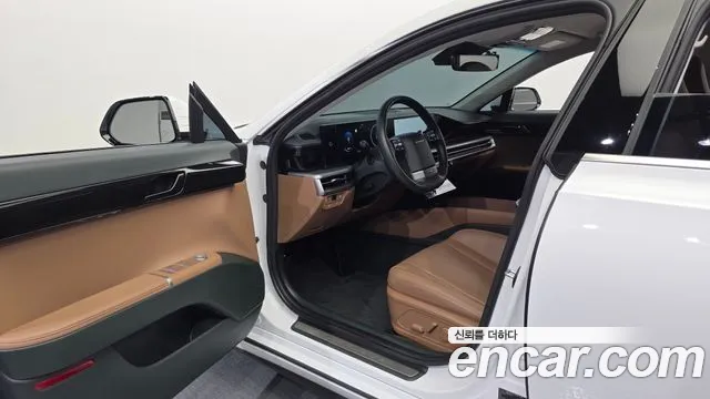 Hyundai Grandeur Grandeur (GN7) — Фото автомобиля 10