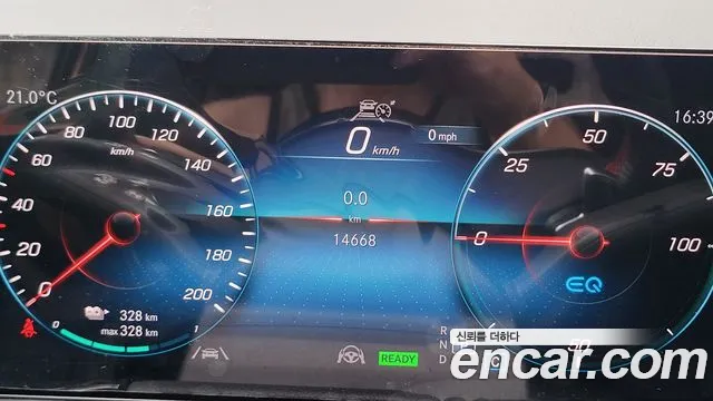 Mercedes-Benz EQA H243 — Фото автомобиля 8
