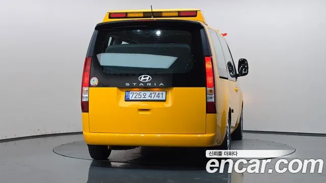 Hyundai Staria — Фото автомобиля 4