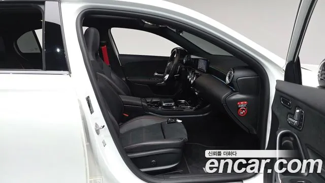 Mercedes-Benz A-Class W177 — Фото автомобиля 16