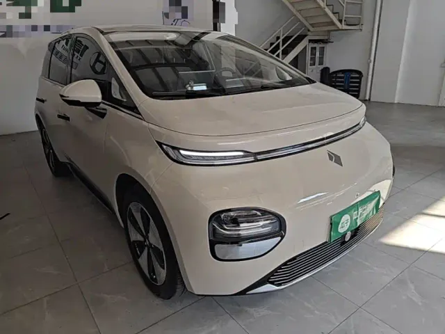 Baojun Cloud — Фото автомобиля 3