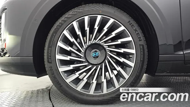Hyundai Grandeur GN7 — Фото автомобиля 5