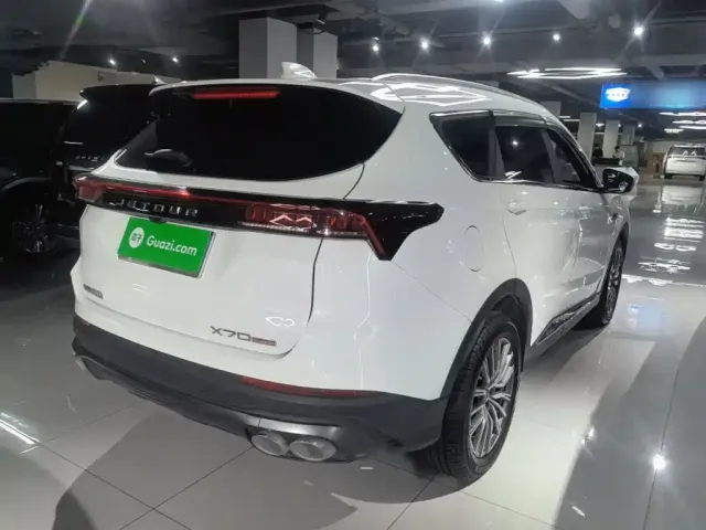 Jetour X70 Plus — Фото автомобиля 6