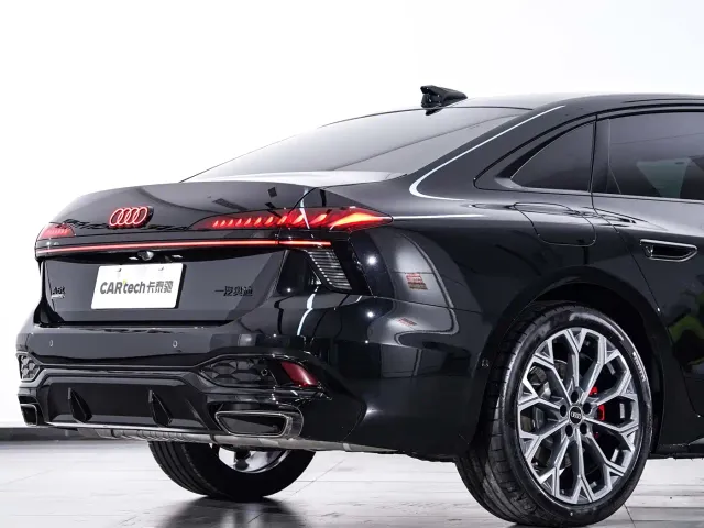 Audi A6L — Фото автомобиля 5