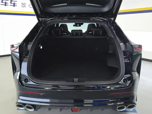 Changan Z6 — Фото автомобиля 4