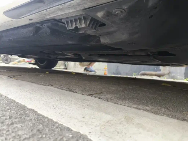 BMW 5 Series — Фото автомобиля 15
