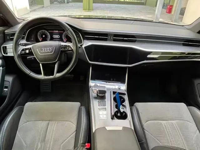 Audi A6L — Фото автомобиля 4
