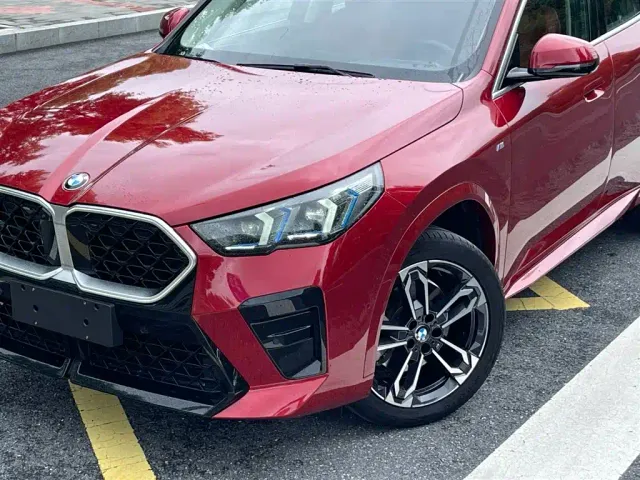 BMW X2 — Фото автомобиля 3