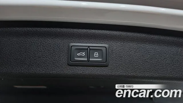 Audi Q3 35 TDI Premium — Фото автомобиля 16