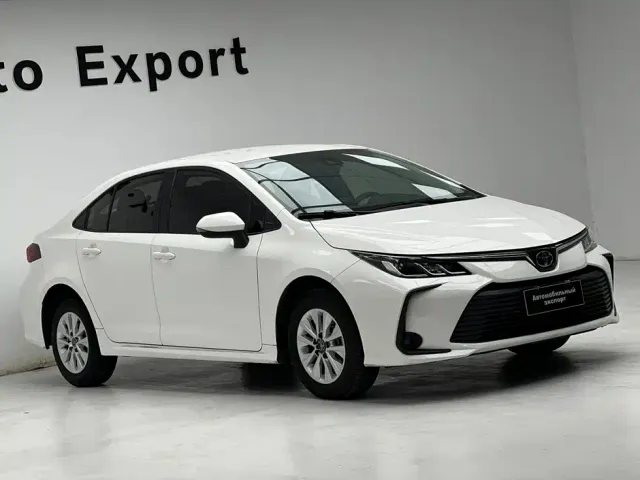 Toyota Corolla — Фото автомобиля 3