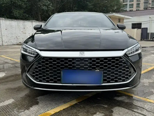 BYD Qin PLUS — Фото автомобиля 23