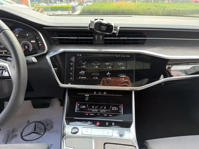 Audi Audi A6L 2023 Facelift 45 TFSI Premium Dynamic — Фото автомобиля 27