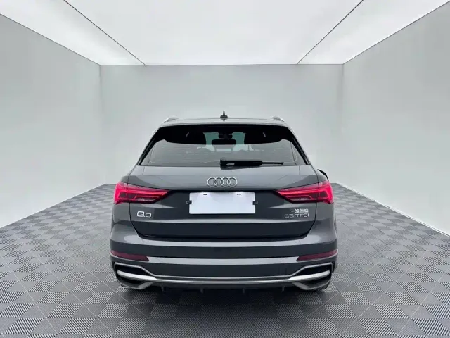 Audi Q3 — Фото автомобиля 5