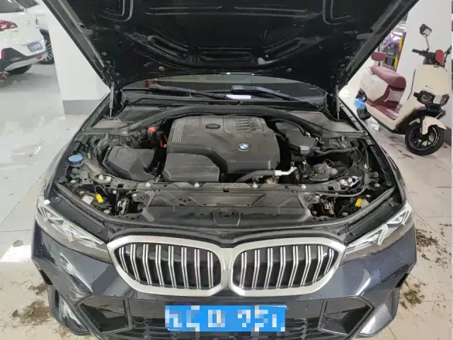 BMW 3 Series — Фото автомобиля 5
