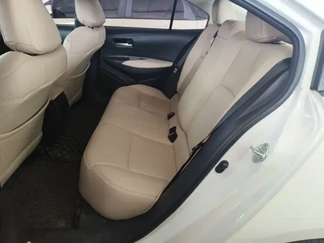 Toyota Corolla — Фото автомобиля 16