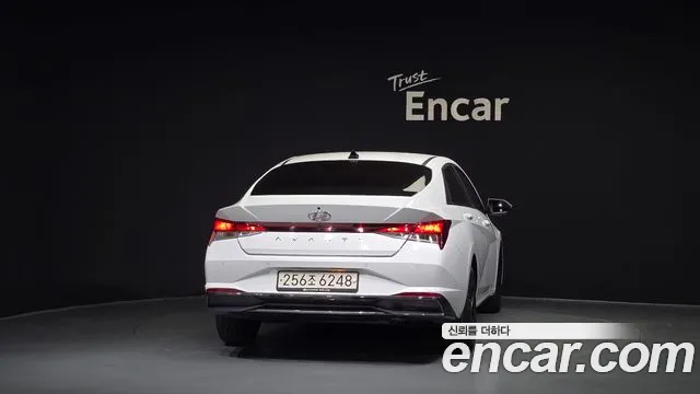 Hyundai AVANTE Modern — Фото автомобиля 4