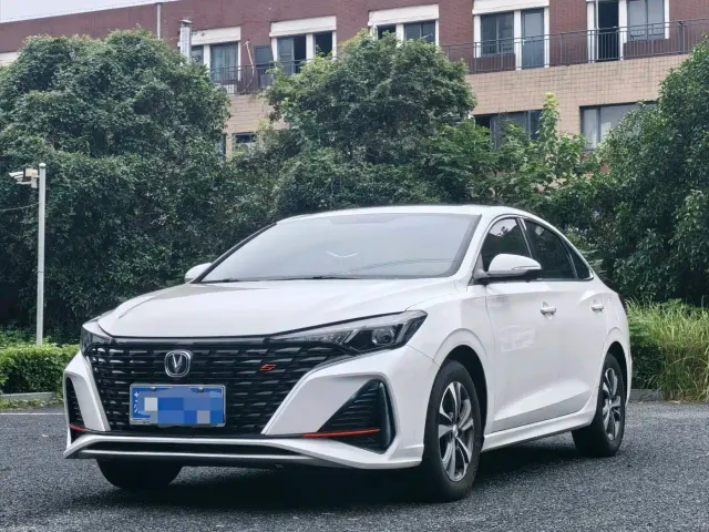 Фотография автомобиля — Changan Eado