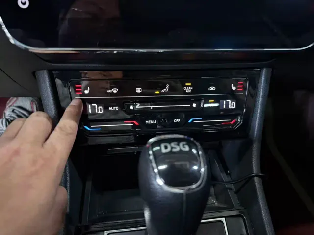 Skoda Superb — Фото автомобиля 3