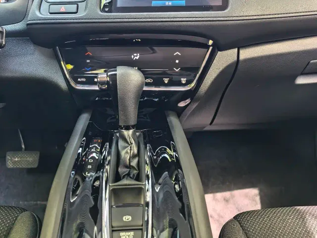 Honda Vezel — Фото автомобиля 13
