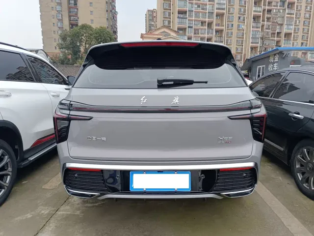 Hongqi HS3 — Фото автомобиля 18