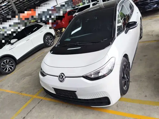 Volkswagen ID.3 — Фото автомобиля 2