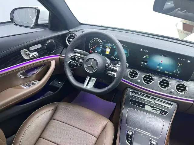 Mercedes-Benz E-Class — Фото автомобиля 5