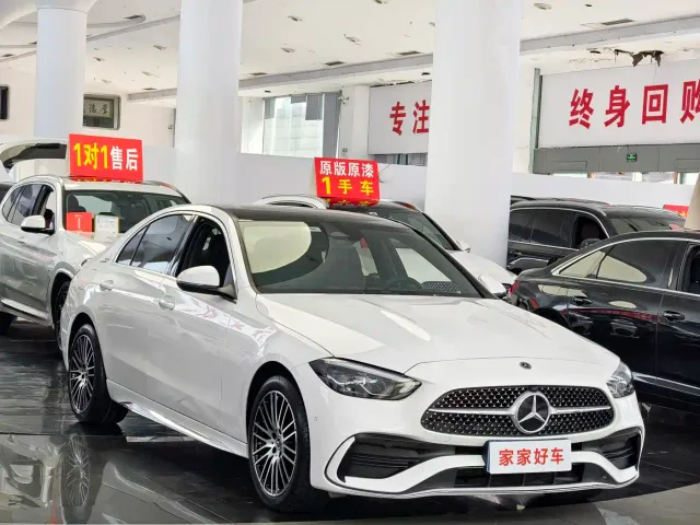 Mercedes-Benz C-Class — Фото автомобиля 4