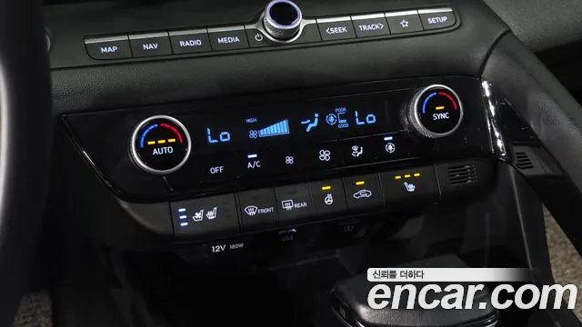 Hyundai AVANTE Avante (CN7) — Фото автомобиля 18