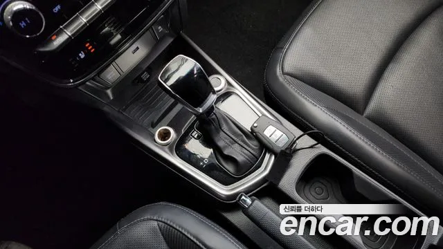 KG_Mobility_Ssangyong TIBOLI Very New Tivoli Бензин 1.5 2WD — Фото автомобиля 9