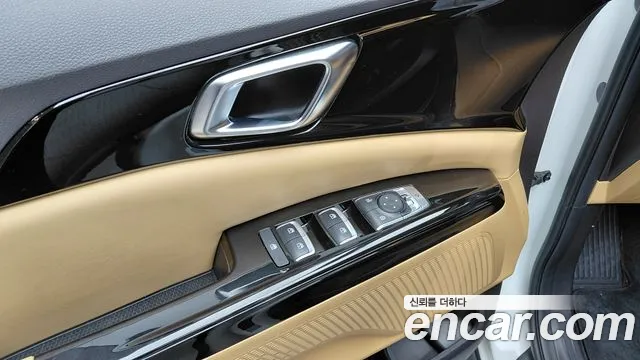 Kia Canival Carnival 4 поколение Бензин 9 мест Noblesse — Фото автомобиля 23
