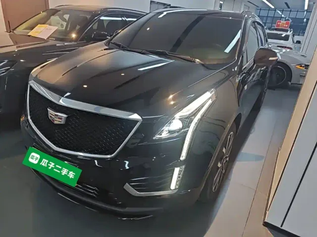 Фотография автомобиля — Cadillac XT5