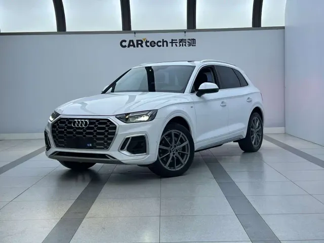 Фотография автомобиля — Audi Q5L