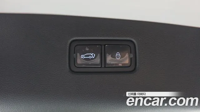 Genesis GV70 — Фото автомобиля 21