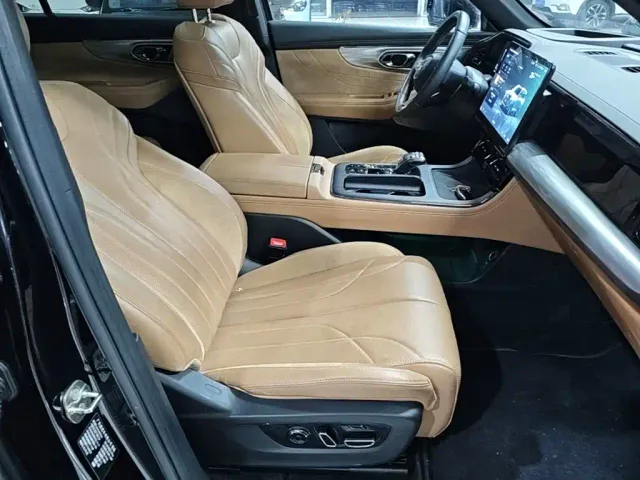 GAC Trumpchi ES9 — Фото автомобиля 24