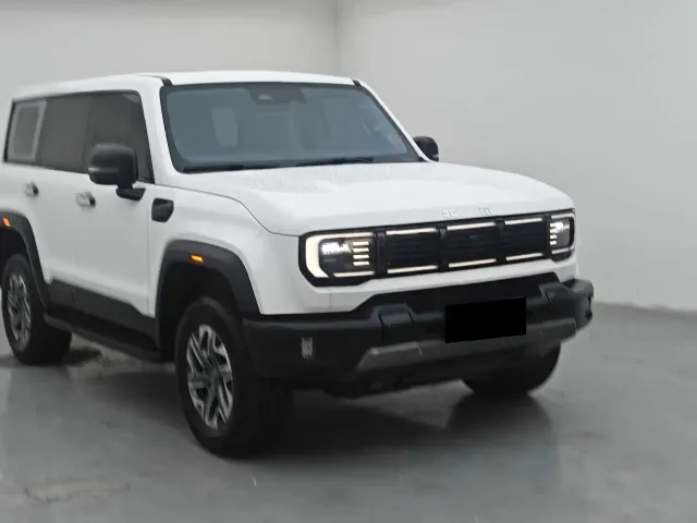 BAIC BJ40 — Фото автомобиля 3