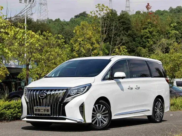 Фотография автомобиля — GAC Trumpchi M8