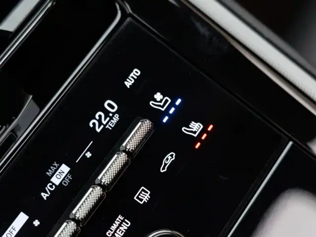 Porsche Panamera — Фото автомобиля 25
