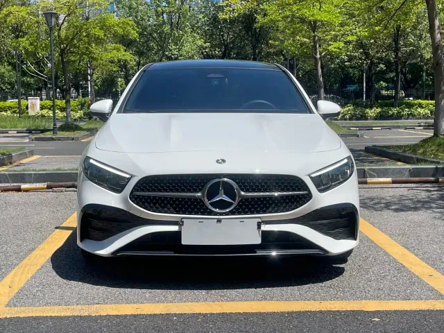 Mercedes-Benz A-Class — Фото автомобиля 2
