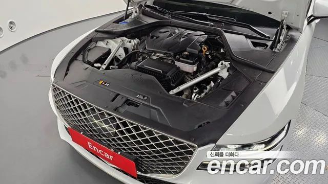Genesis G80 RG3 — Фото автомобиля 6