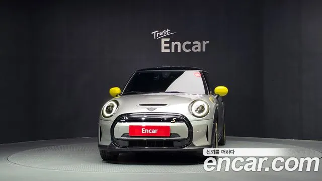 MINI Cooper Cooper Electric — Фото автомобиля 3