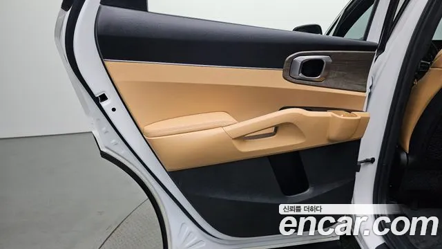 Kia Sorento Sorento 4-е поколение Бензин 2.5T 2WD — Фото автомобиля 25