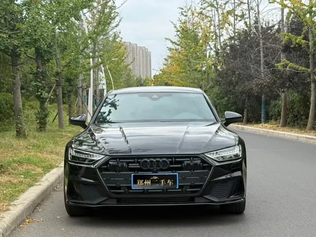 Audi A7L — Фото автомобиля 2