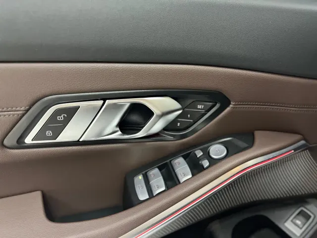 BMW 3 Series — Фото автомобиля 6