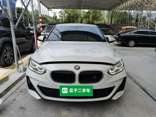 BMW 1 Series — Фото автомобиля 2