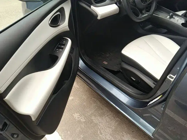 BYD Seal 05 DM-i — Фото автомобиля 15