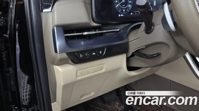 Kia Canival Carnival 4 поколение Дизель 9 мест Hi-Limousine — Фото автомобиля 21