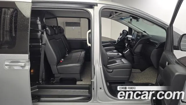Hyundai Staria Staria Карго 5 мест — Фото автомобиля 11